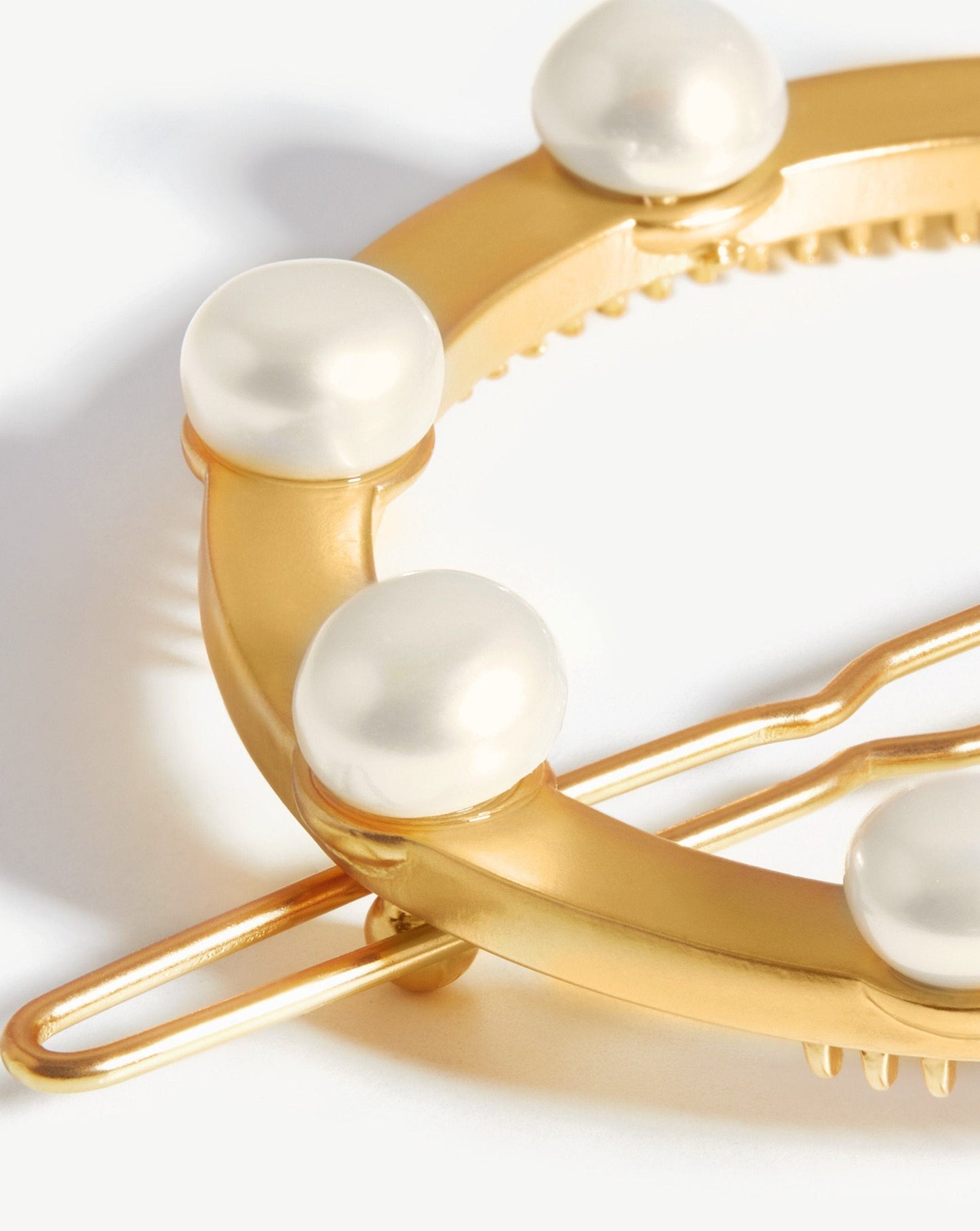 Rounded Beaded Hair Clip