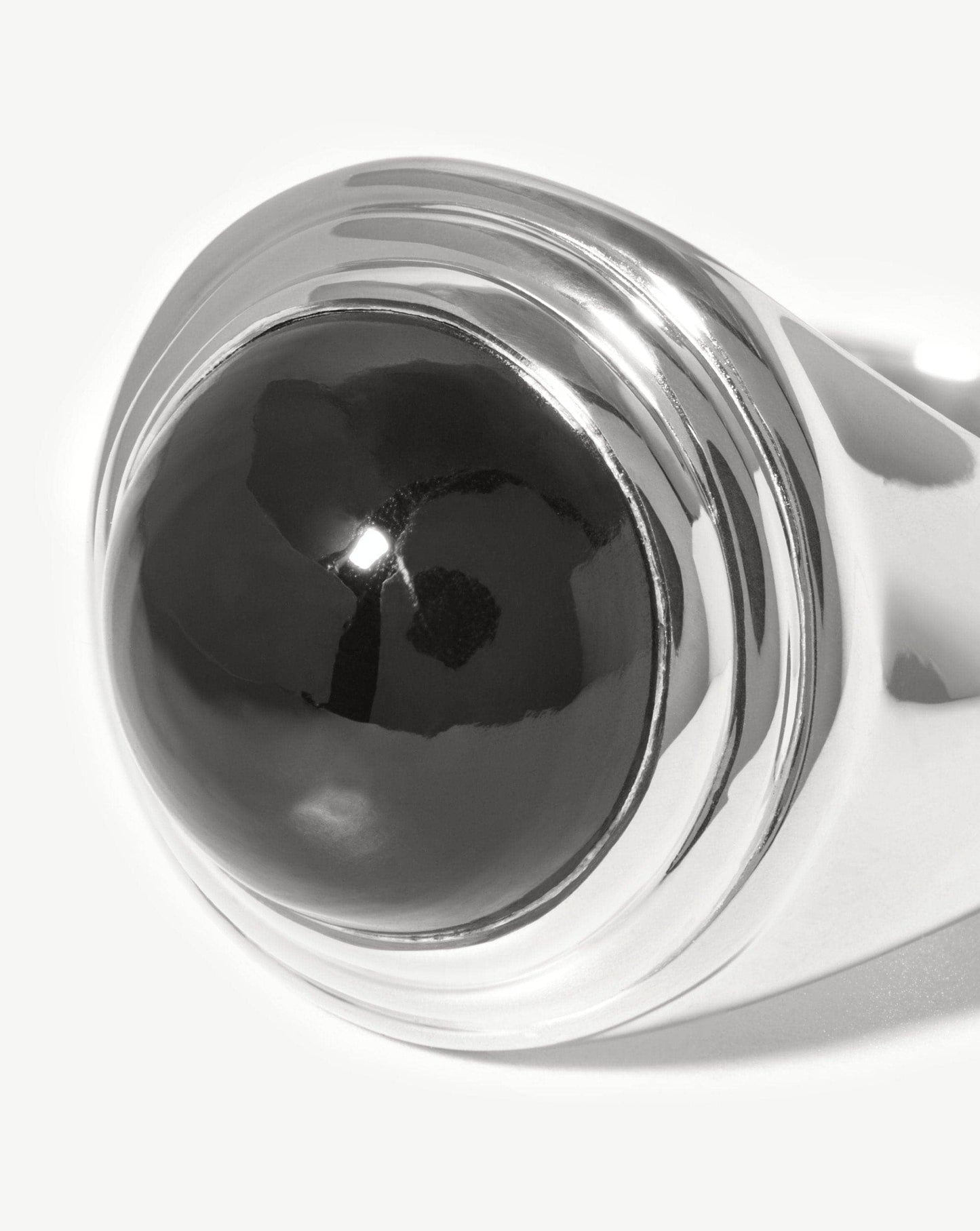 Sphere Ridge Ring | Silver Plated/Black Onyx
