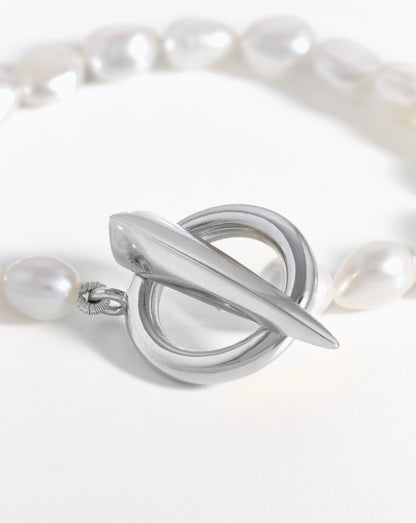 Baroque Pearl Claw T-Bar Bracelet | Sterling Silver/Pearl