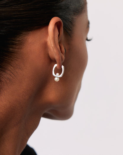 Button Pearl Square Hoop Earrings | Sterling Silver/Pearl