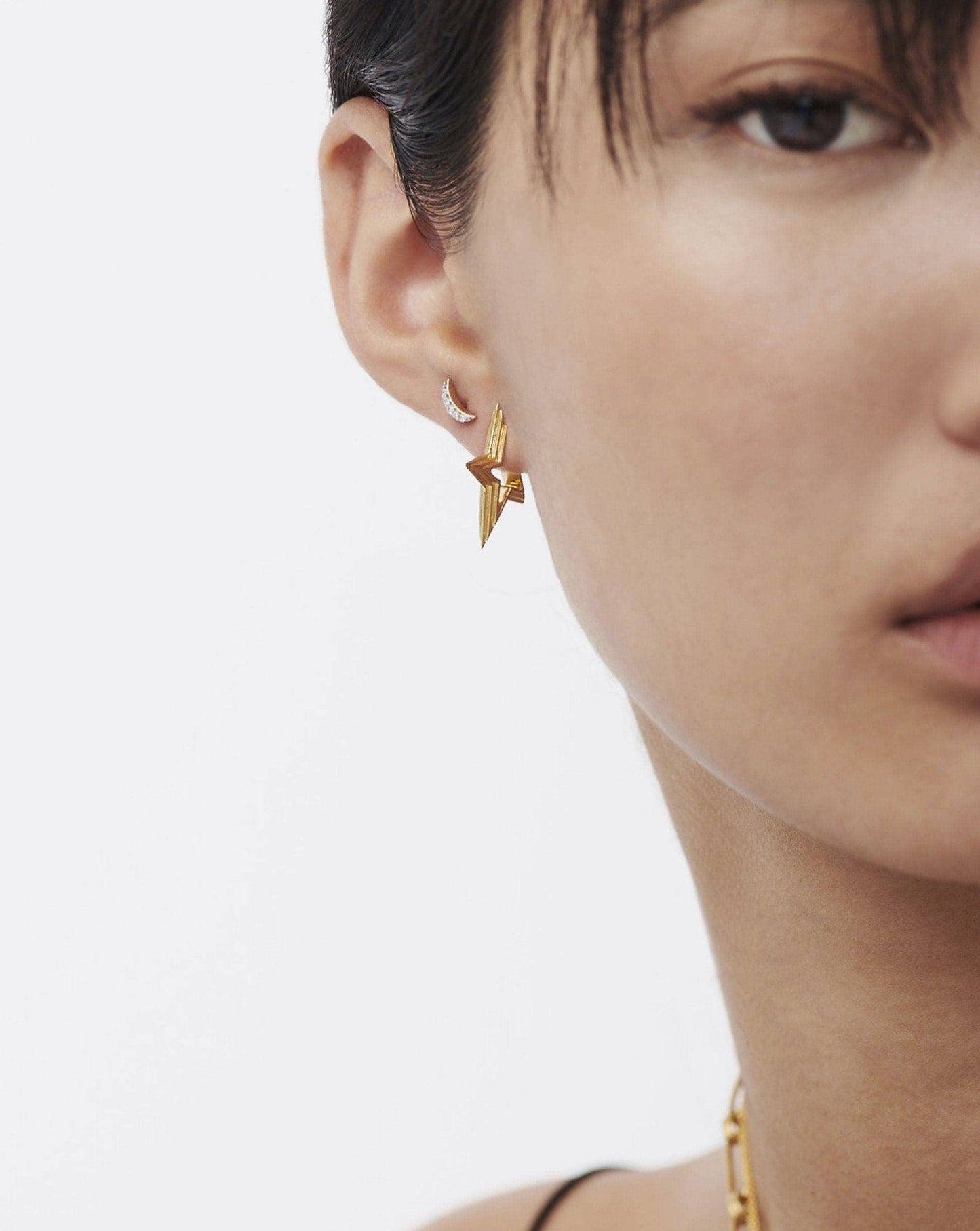 Celestial Small Ridge Star Huggies | 18ct Gold Vermeil