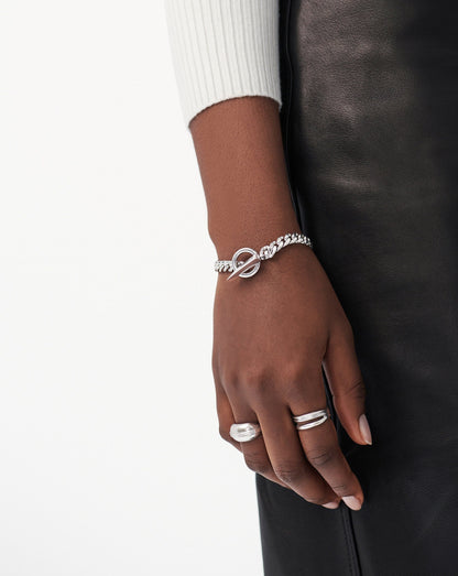 Claw T-Bar Chain Bracelet