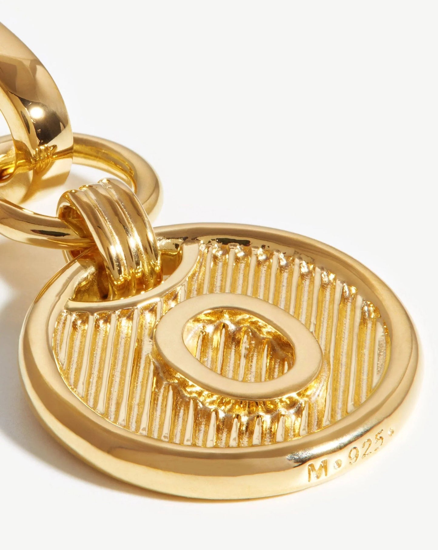 Clip-On Initial Pendant - Initial O