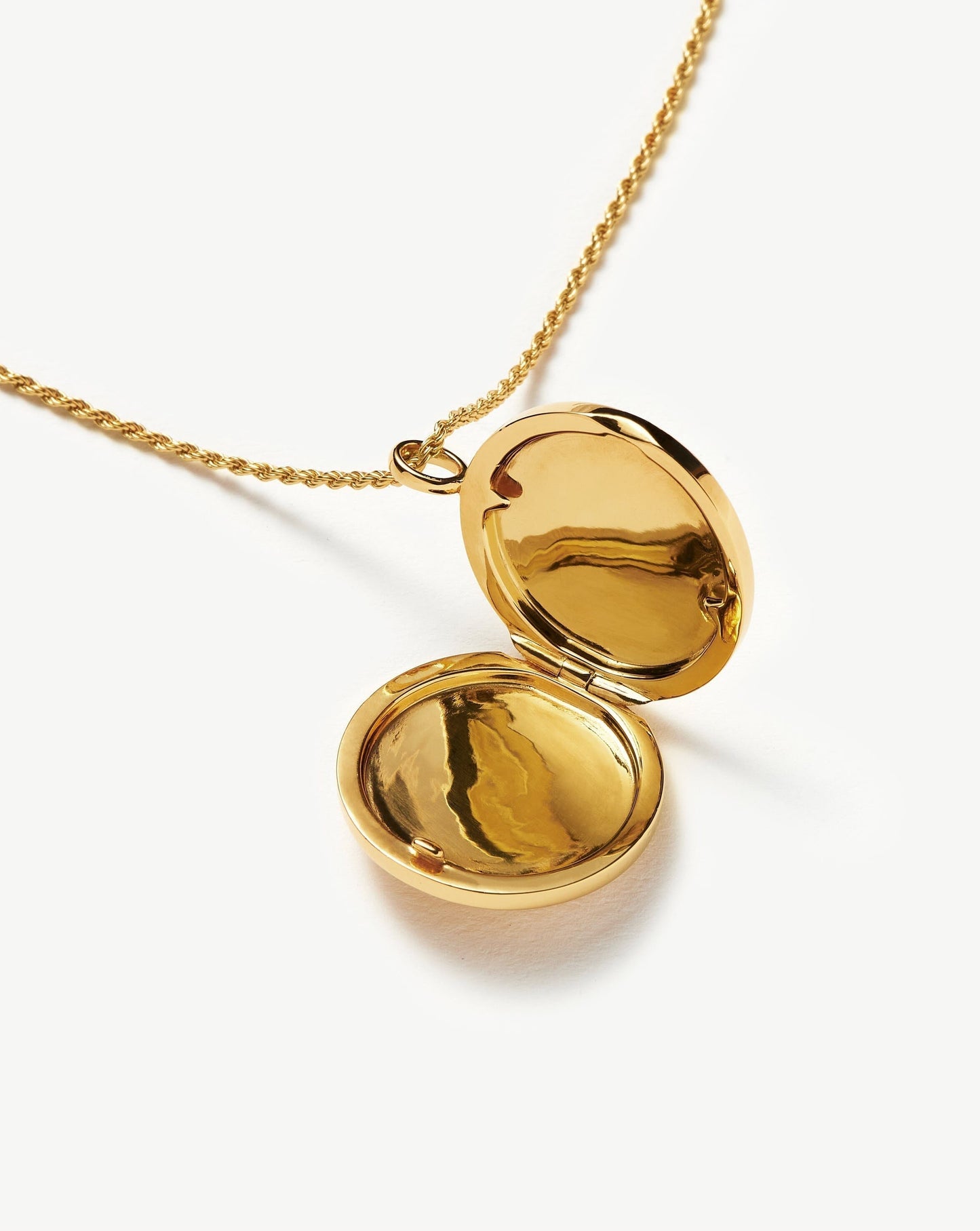 Engravable Round Ridge Locket Pendant Necklace