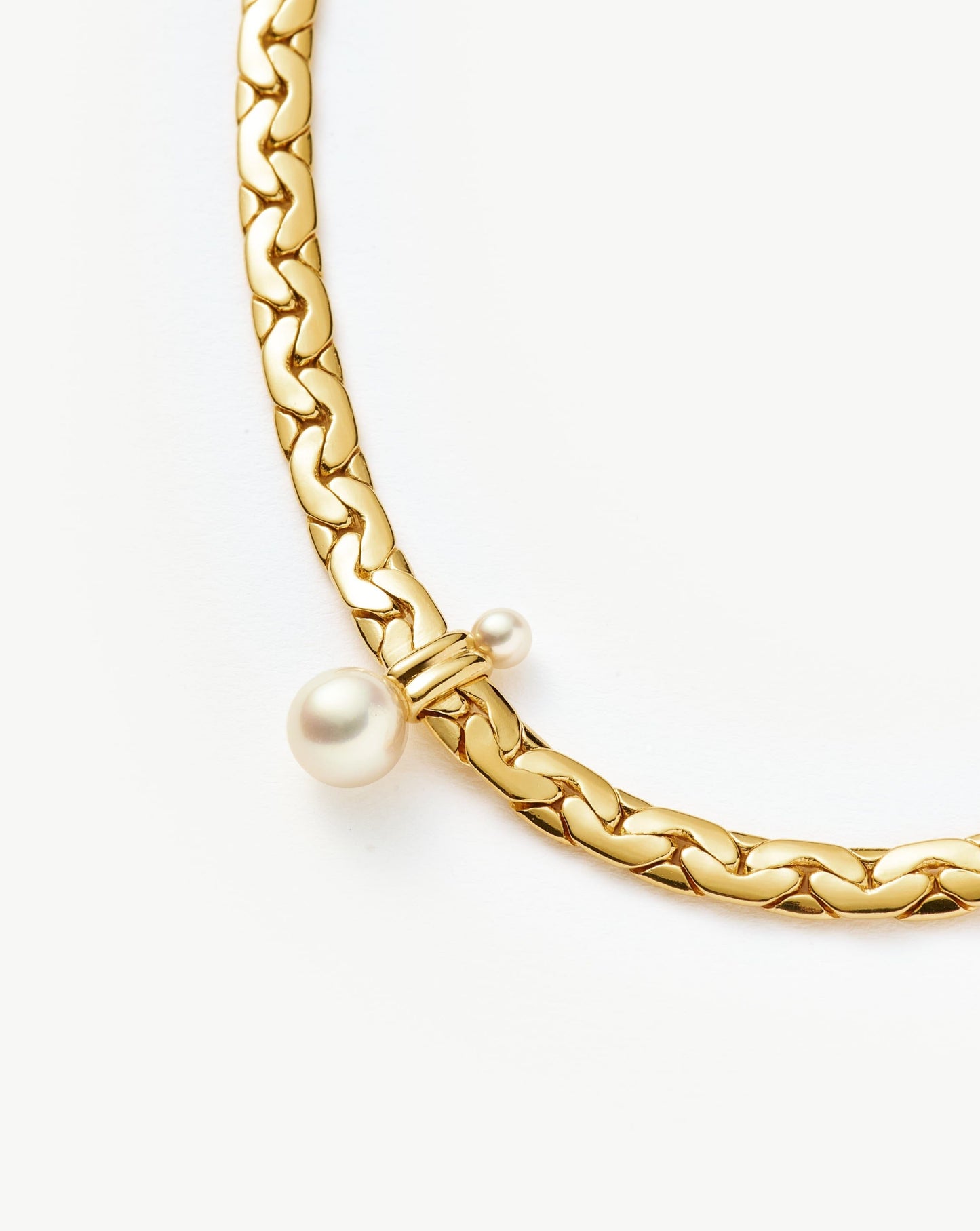 Floating Pearl Cobra Chain Choker | 18ct Gold Plated/Pearl