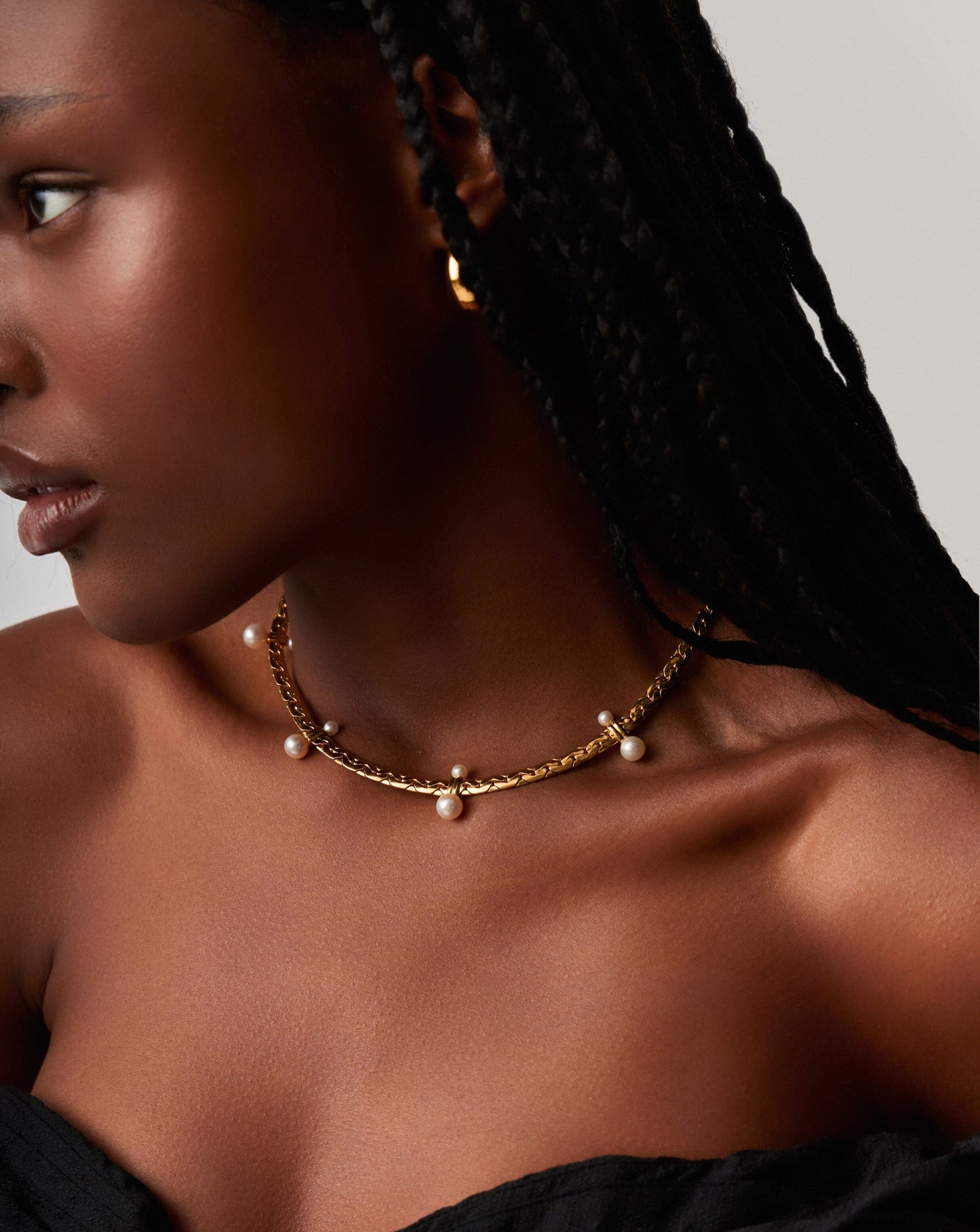 Floating Pearl Cobra Chain Choker | 18ct Gold Plated/Pearl