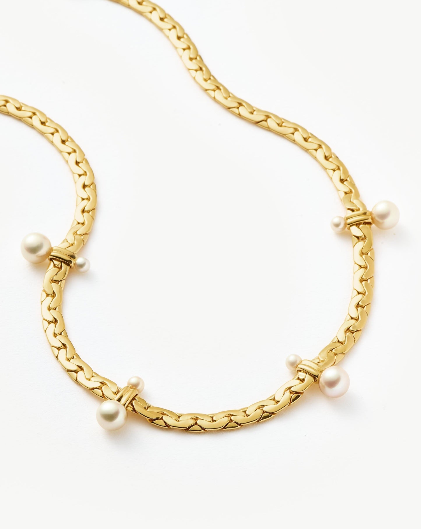 Floating Pearl Cobra Chain Choker | 18ct Gold Plated/Pearl