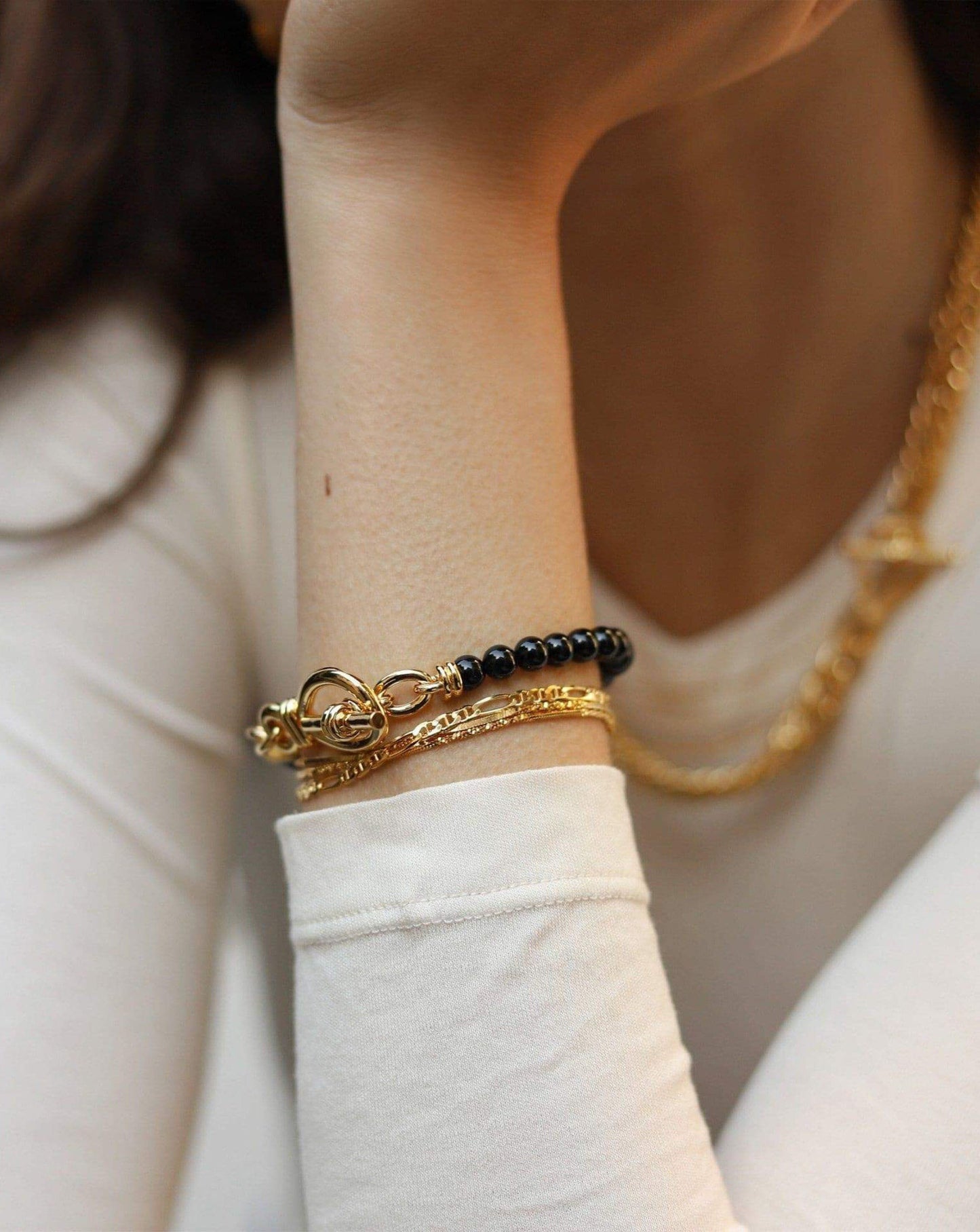 Graduated Sphere T-Bar Bracelet