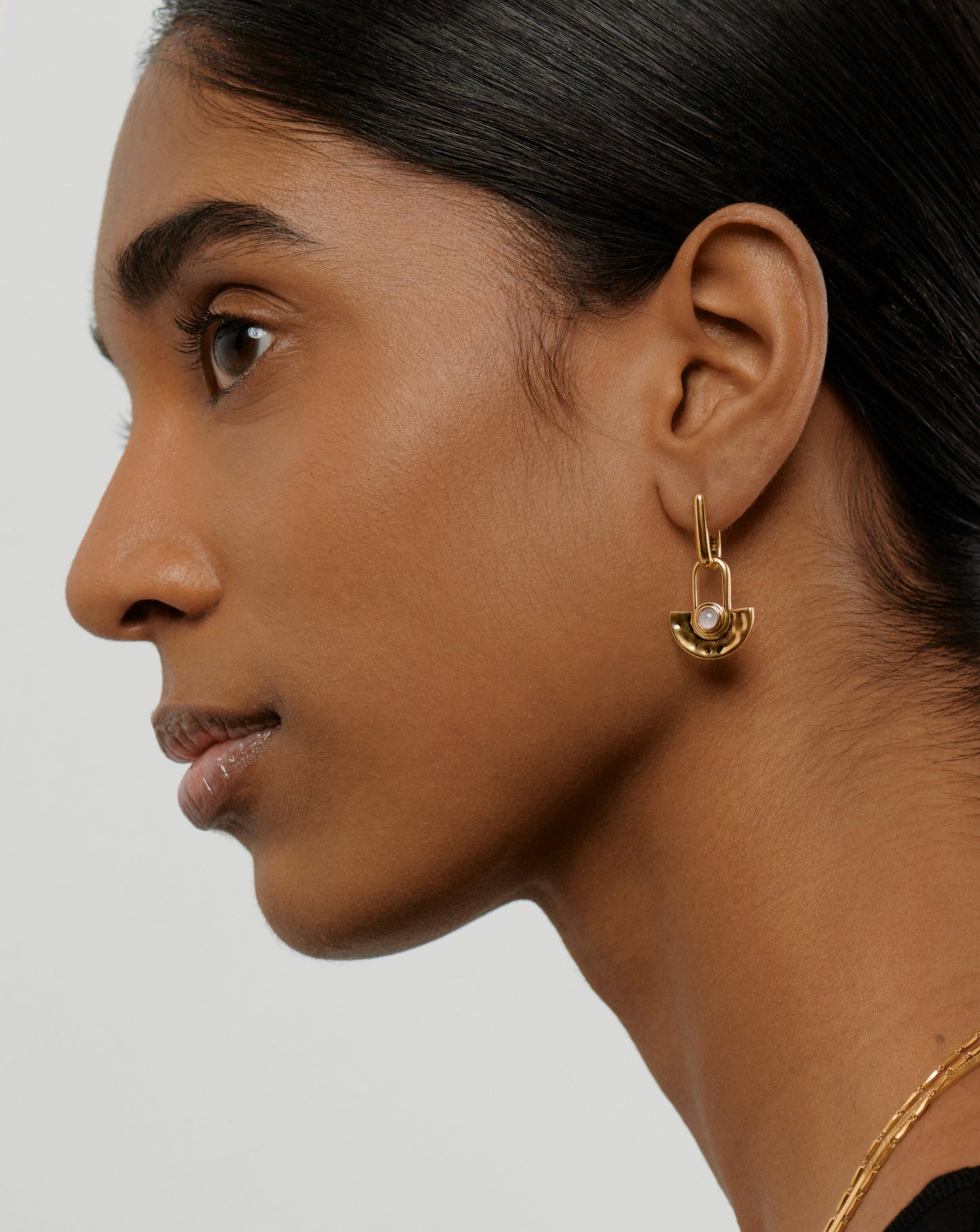 Limited Edition Zenyu Fan Gemstone Drop Earrings