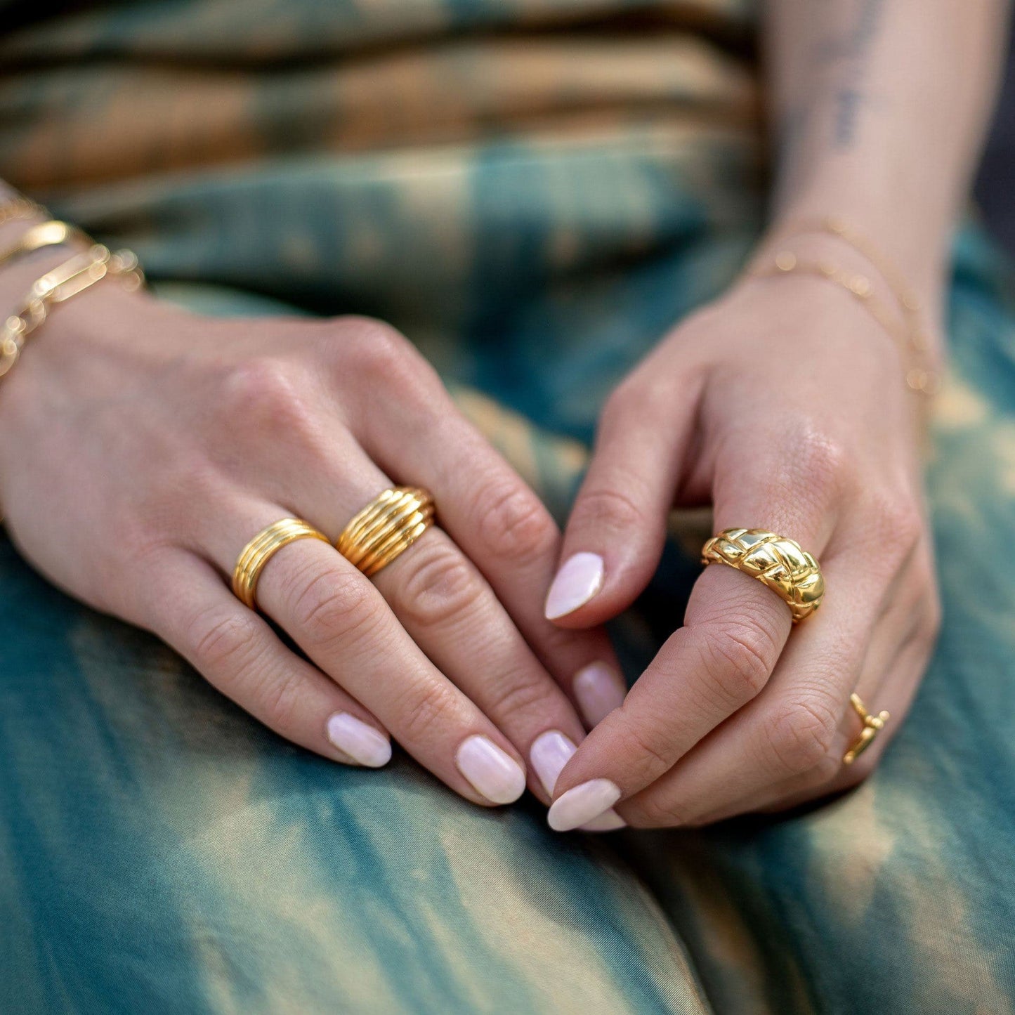 Lucy Williams Large Ridge Ring