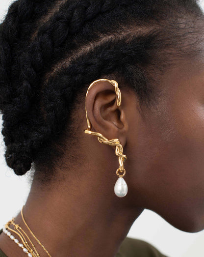 Molten Baroque Pearl Twisted Drop Ear Cuff | 18ct Gold Plated/Pearl