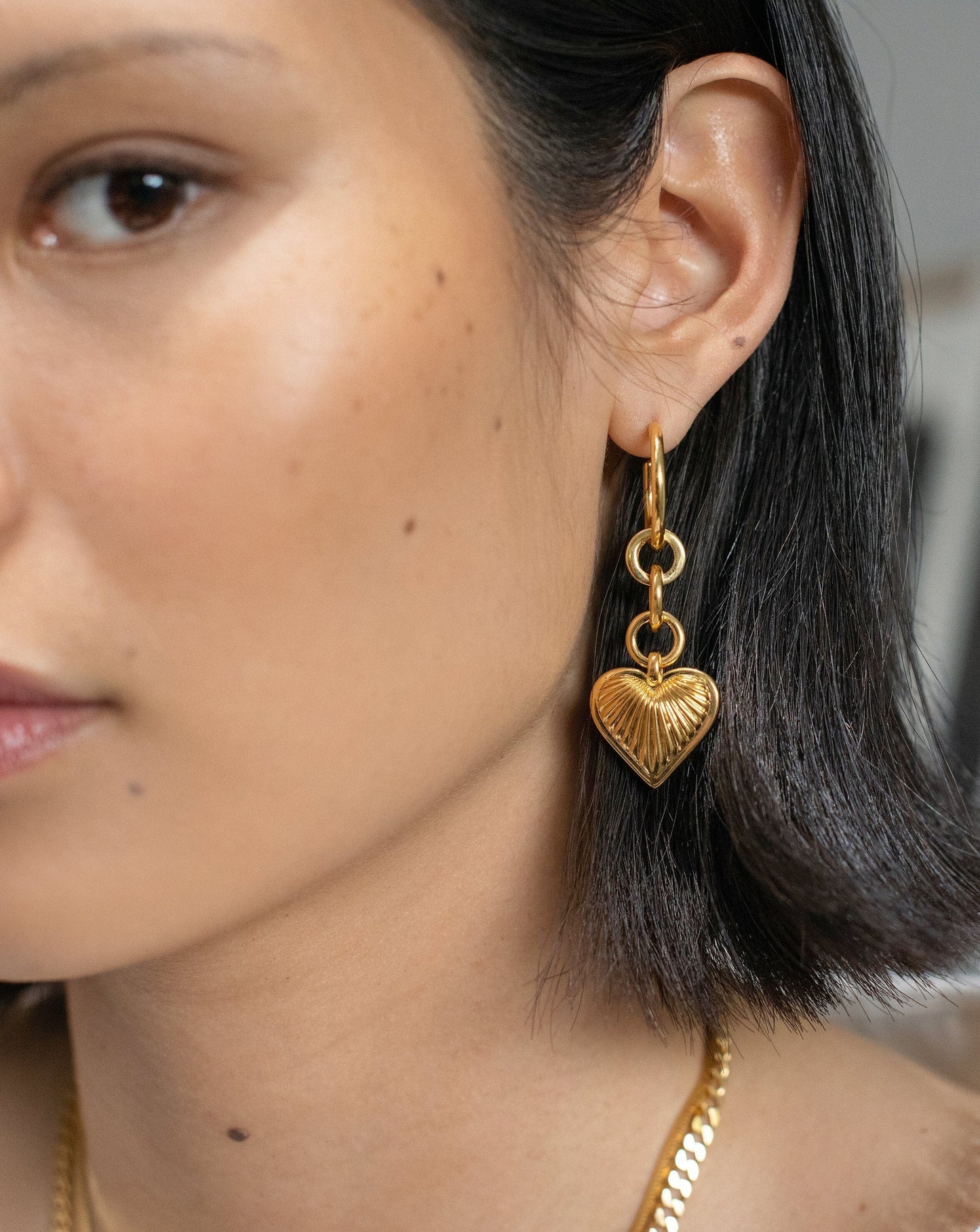 Ridge Heart Drop Hoop Earrings | 18ct Gold Plated