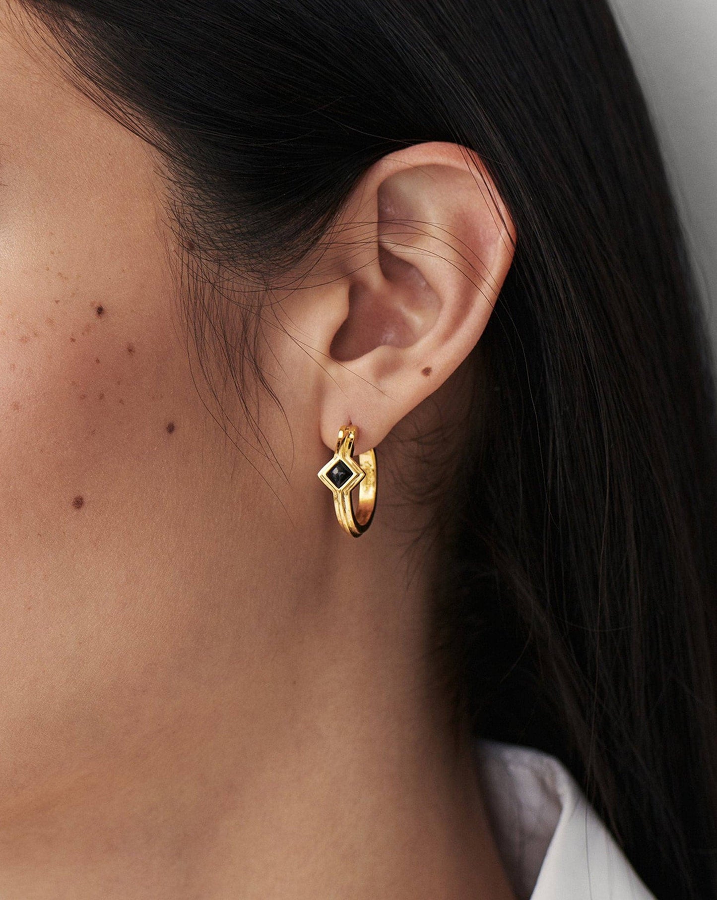 Single Stone Hoop Earrings | 18ct Gold Plated/Black Onyx